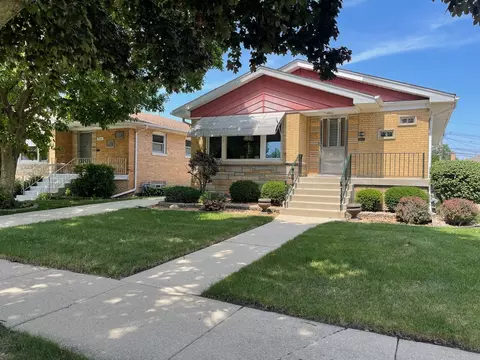 3140 101st St, Evergreen Park, IL 60805