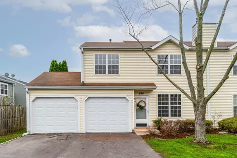 454 Meadow Hill Ln, Round Lake Beach, IL 60073