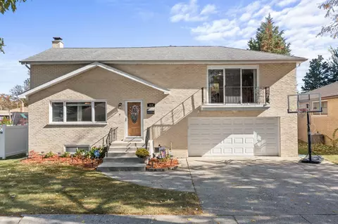 429 Beach Ave, La Grange Park, IL 60526