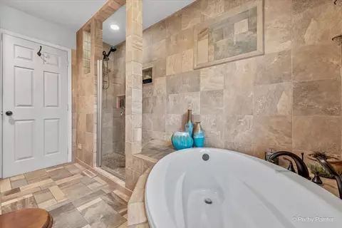 851 Hemlock Dr, Sleepy Hollow, IL 60118 photo 7