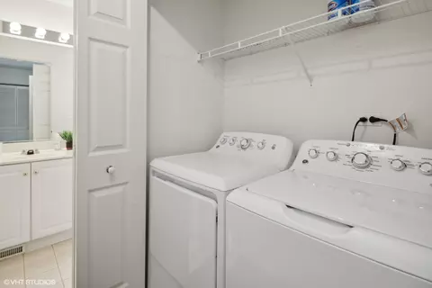 Other - 236 Gull Island St, Willowbrook, IL 60527 photo 1 of 3