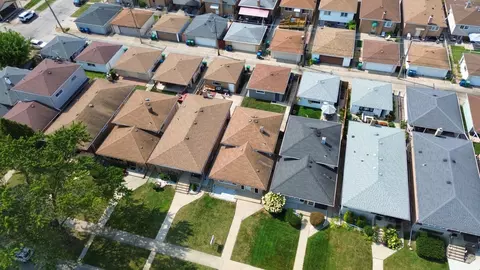 View/Area - 7538 S Lorel Ave, Burbank, IL 60459 photo 2 of 6