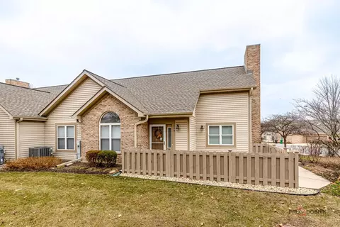 159 Canterbury Ct, Bloomingdale, IL 60108