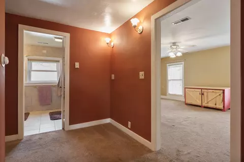 Entry Way - 210 N Walnut St, Cherry Valley, IL 61016 photo 1 of 1