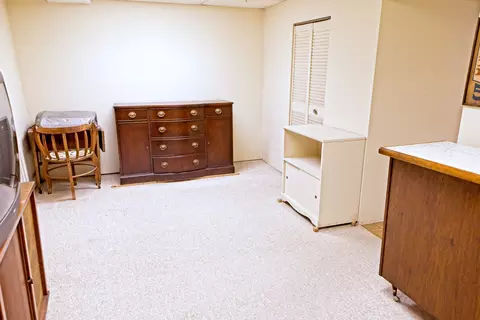 330 Harding Ave, Des Plaines, IL 60016 photo 19
