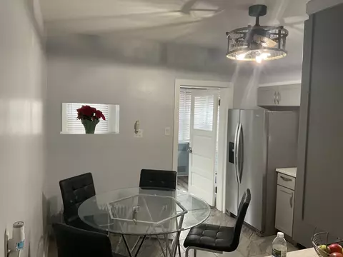 8321 S Dante Ave, Chicago, IL 60619 photo 18