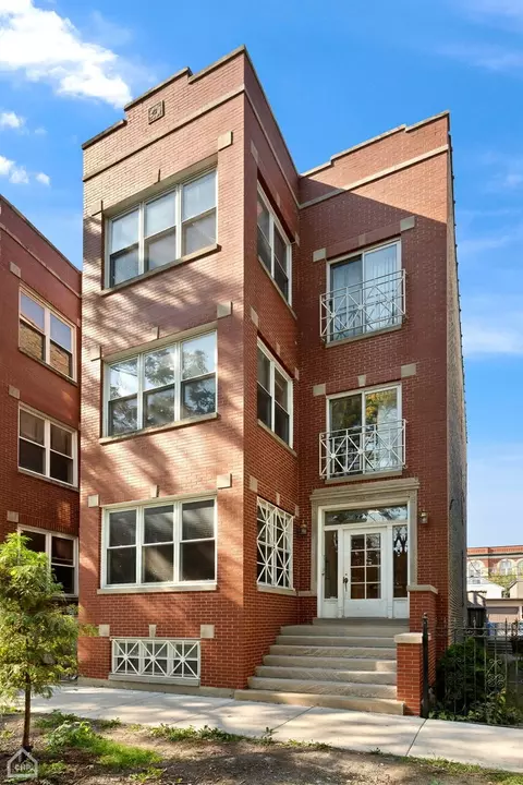 2236 N Maplewood Ave #1, Chicago, IL 60647