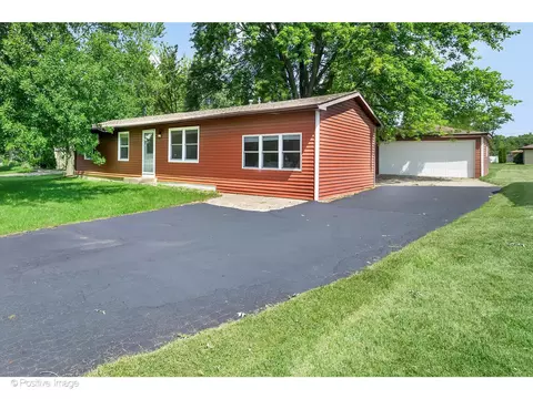 3129 Fiday Rd, Joliet, IL 60431