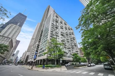 1000 N Lake Shore Dr #1406, Chicago, IL 60611