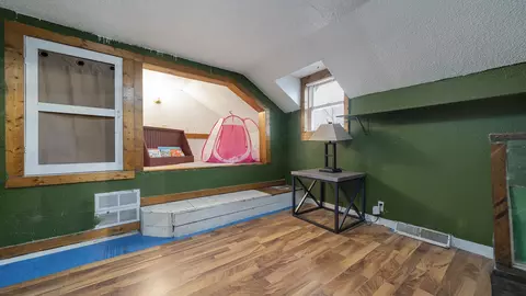 Bedroom - 101 E 2nd St, Leaf River, IL 61047 photo 2 of 4