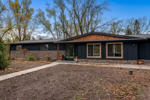 8279 Mccurry Rd, Roscoe, IL 61073 photo 8