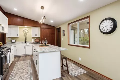 8279 Mccurry Rd, Roscoe, IL 61073 photo 17