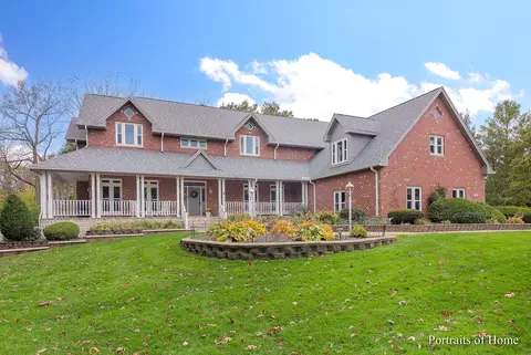 50 Brookside Dr, Lemont, IL 60439