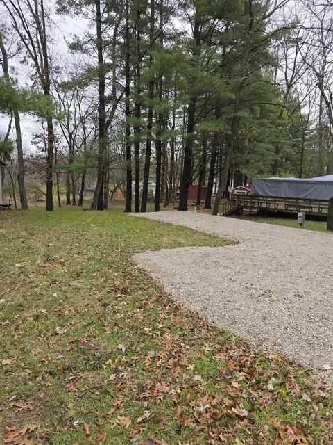 1758 Woodhaven, Sublette, IL 61367