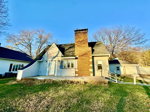 705 Clark St, Marseilles, IL 61341