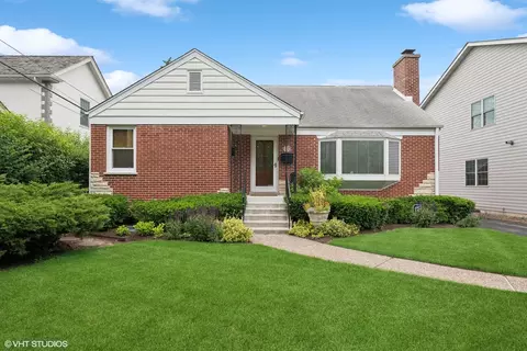 1441 Mcdaniels Ave, Highland Park, IL 60035