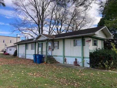 506 Hill St, Mazon, IL 60444
