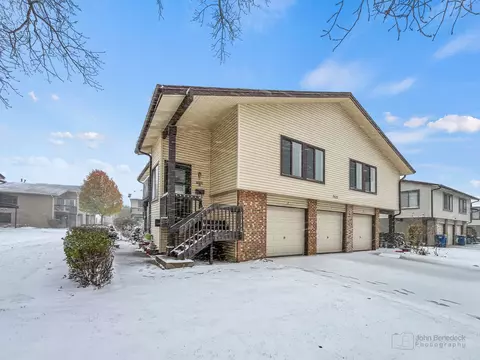 7533 Bristol Ln #1, Hanover Park, IL 60133