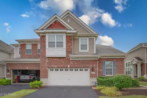 1028 Ravendale Ct, Naperville, IL 60540