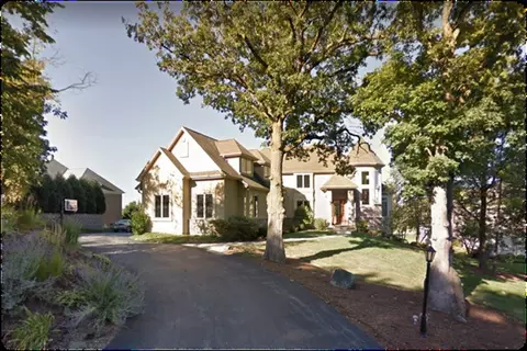 7095 Fairway Dr E, Village Of Lakewood, IL 60014