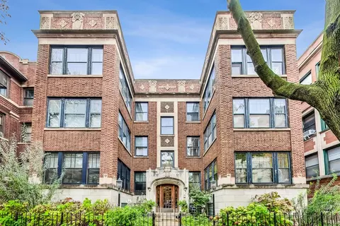 440 W Aldine Ave #3E, Chicago, IL 60657