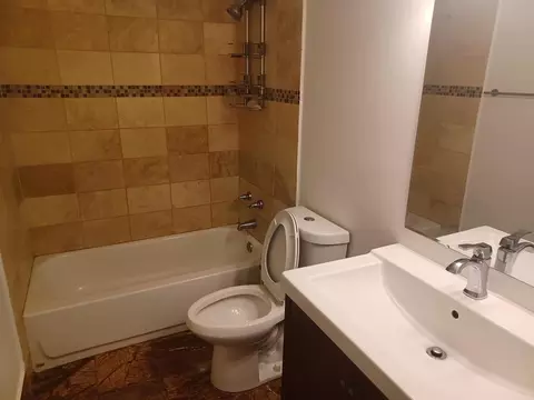 5001 Carriageway Dr #A202, Rolling Meadows, IL 60008 photo 9