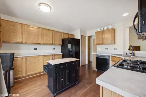 24926 Franklin Ln, Plainfield, IL 60585 photo 8