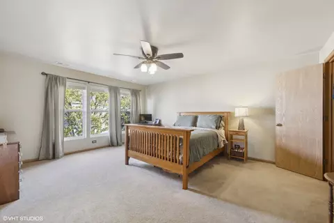 24926 Franklin Ln, Plainfield, IL 60585 photo 13