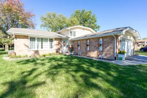 14650 S Cricketwood Ct, Homer Glen, IL 60491