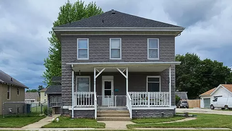 700 9th Ave, Rock Falls, IL 61071