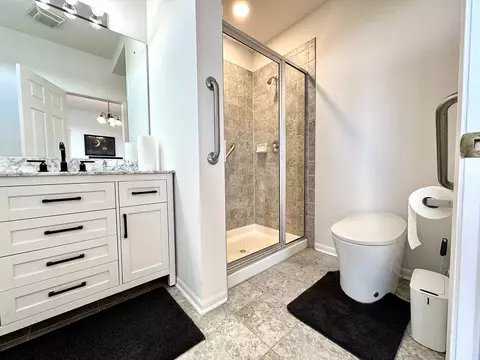 Bath - 446 Autumn Dr #86B, Beecher, IL 60401 photo 2 of 3