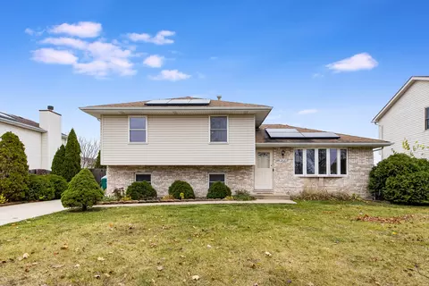 2108 Cumberland Dr, Plainfield, IL 60586