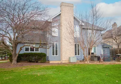 989 La Costa Ave, Bartlett, IL 60103 photo 3