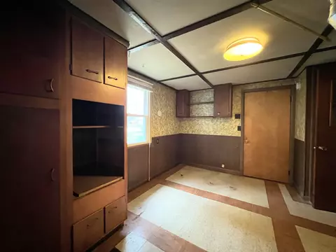 721 Mchenry Ave S, Mchenry, IL 60050 photo 27