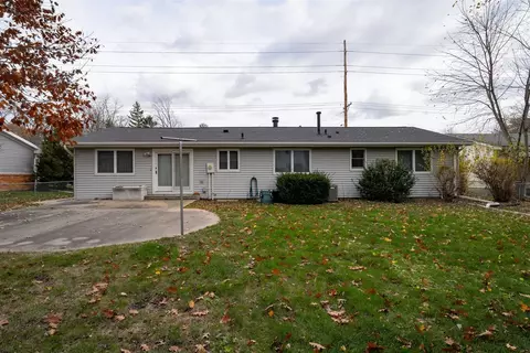 Exterior - 209 S Cottage Ave, Normal, IL 61761 photo 11 of 11