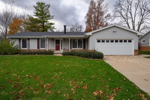 209 S Cottage Ave, Normal, IL 61761