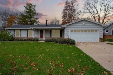 Exterior - 209 S Cottage Ave, Normal, IL 61761 photo 8 of 11