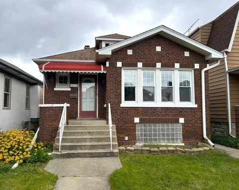 5243 N Laramie Ave, Chicago, IL 60630