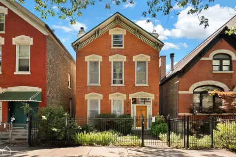 872 N Hermitage Ave, Chicago, IL 60622