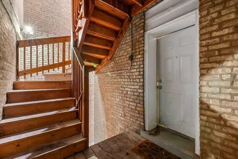 6102 N Mozart St #1, Chicago, IL 60659 photo 14