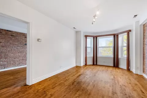 6102 N Mozart St #1, Chicago, IL 60659 photo 3