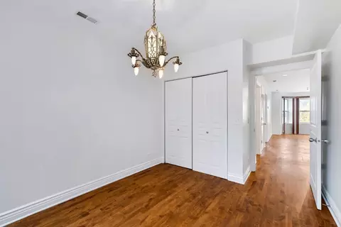 6102 N Mozart St #1, Chicago, IL 60659 photo 12