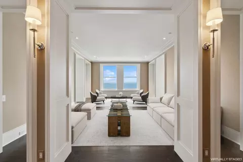 Living - 159 E Walton St #33A, Chicago, IL 60611 photo 1 of 4