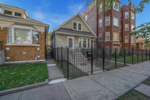 6325 S Albany Ave, Chicago, IL 60629