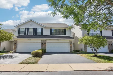 2336 Stoughton Cir, Aurora, IL 60502
