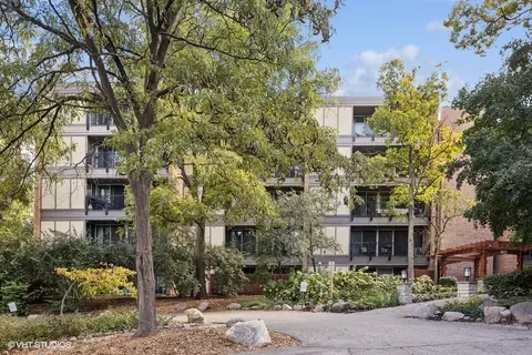 5900 Oakwood Dr #5G, Lisle, IL 60532