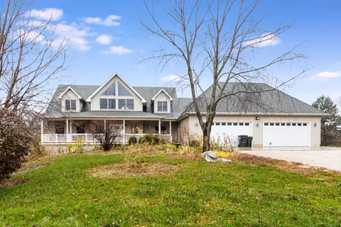 8190 W Highpoint Rd, Yorkville, IL 60560