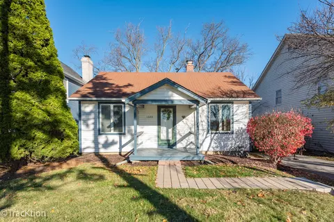 1028 67th St, Downers Grove, IL 60516