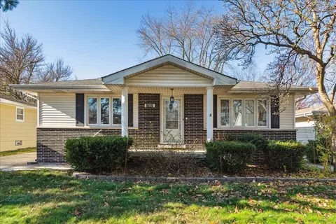 17900 Rose St, Lansing, IL 60438