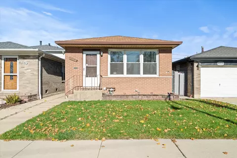 2742 E 128th St, Chicago, IL 60633